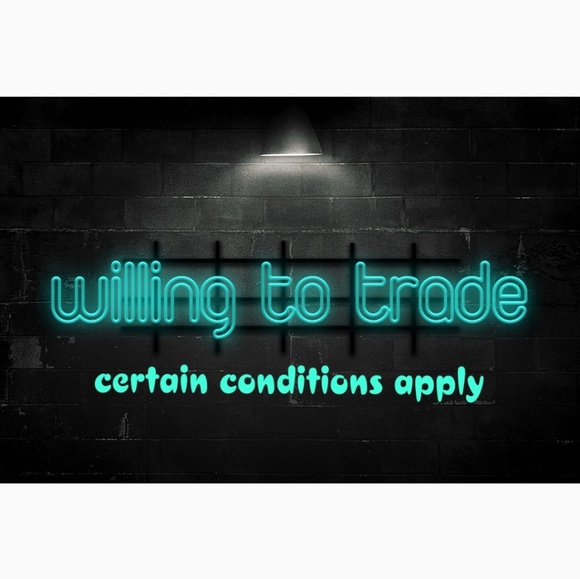 Meet your Posher, JuJu - Picture 2 of 5